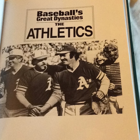 Baseball Book - Picture 2 of 8